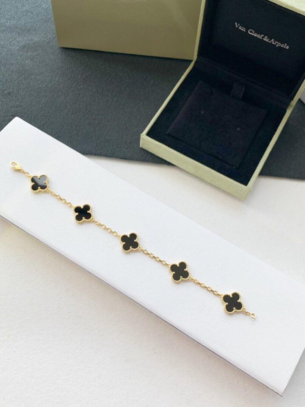 Van Cleef & Arpels bracelet